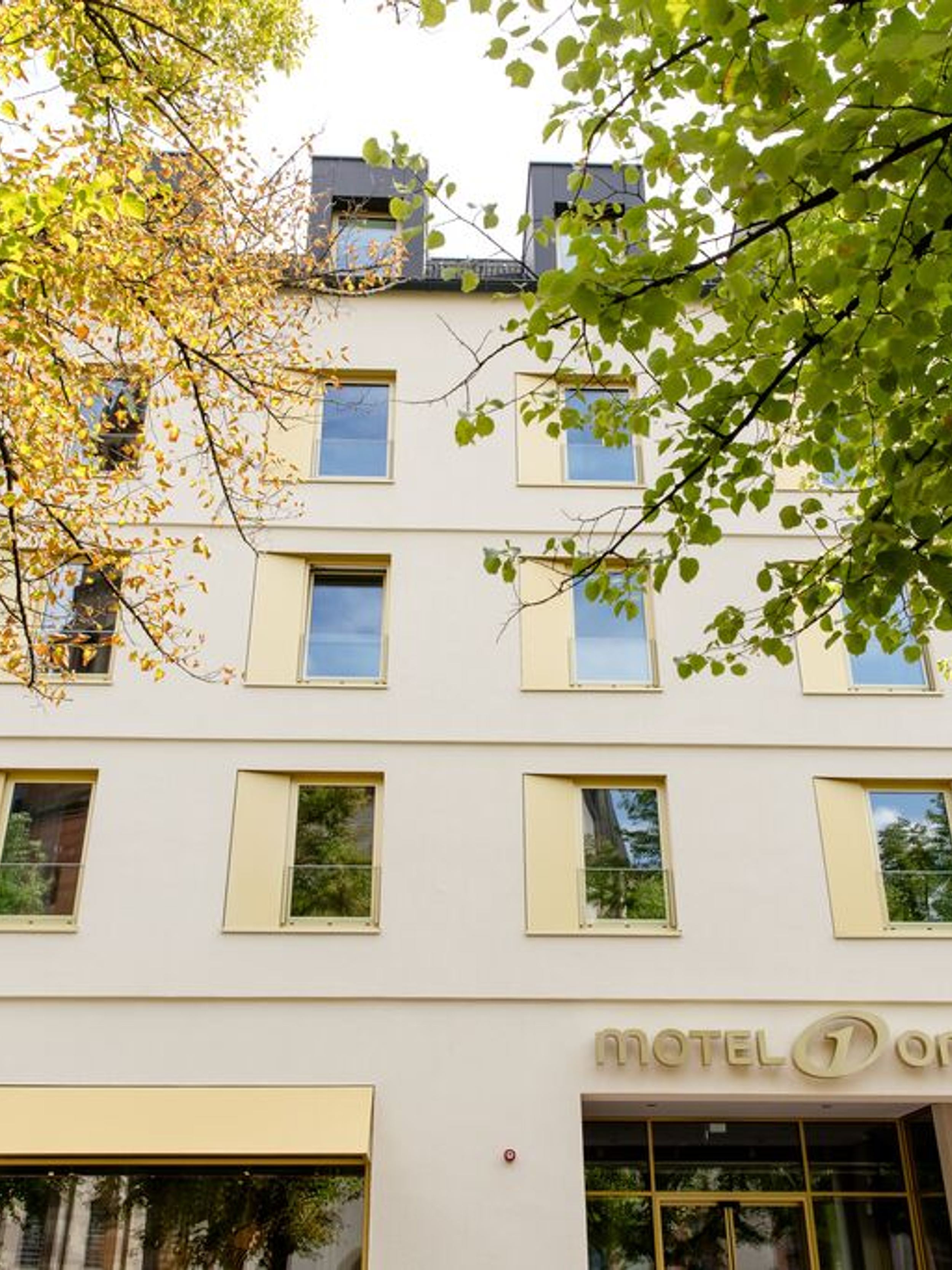 Hotel Würzburg Motel One Fassade