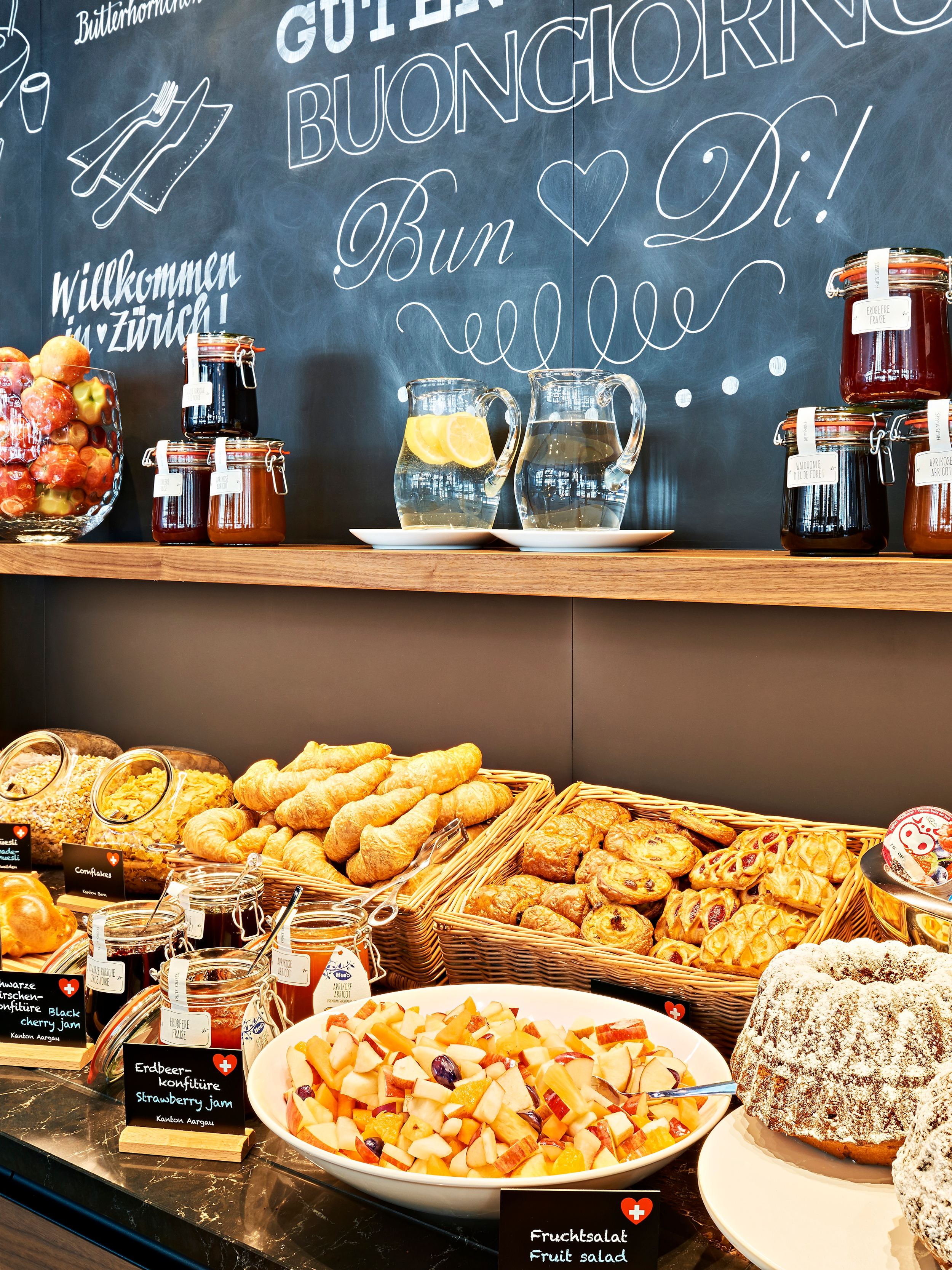 Hotel Zürich Motel One Frühstücksbuffet