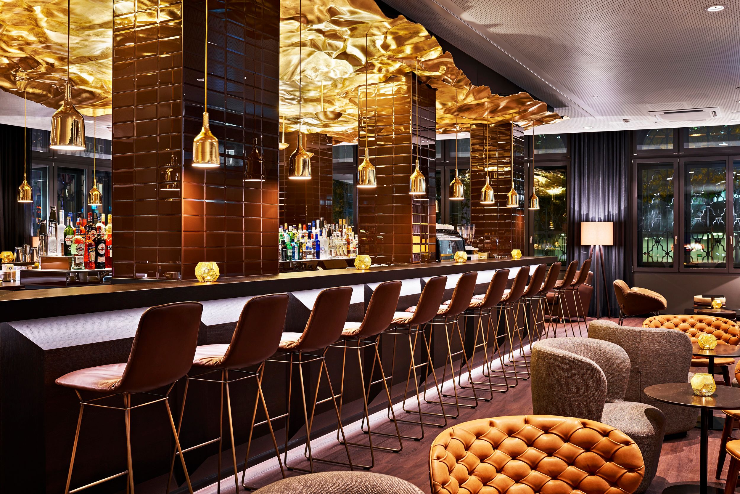 Designhotel Zurich Motel One lounge and bar