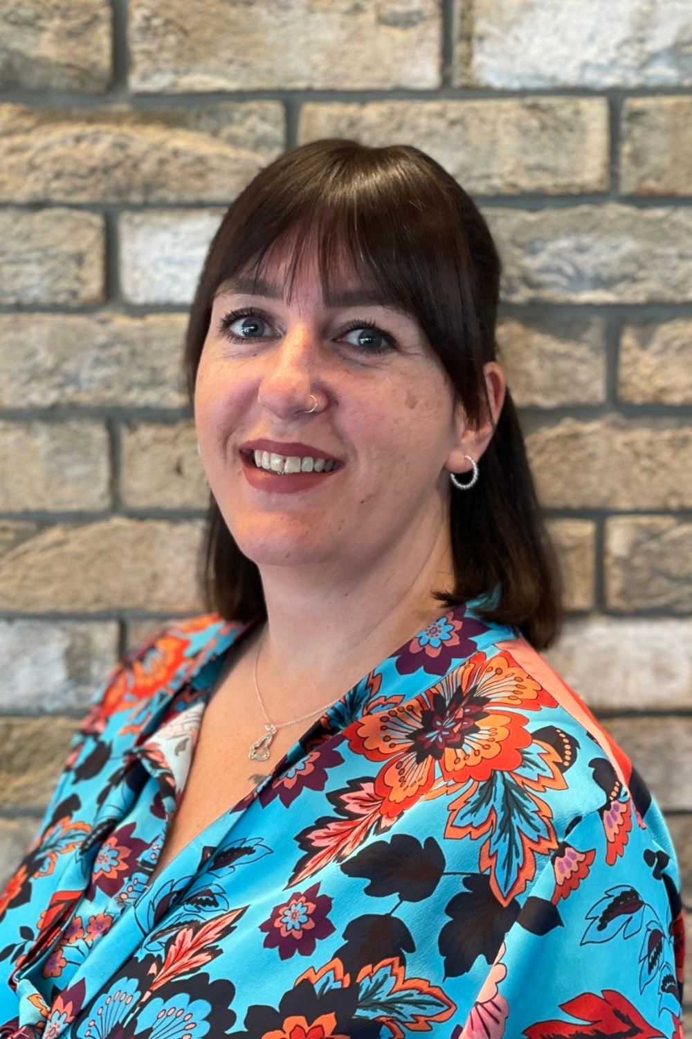 Sarah Makar, Motel One Sarah Makar, Motel One