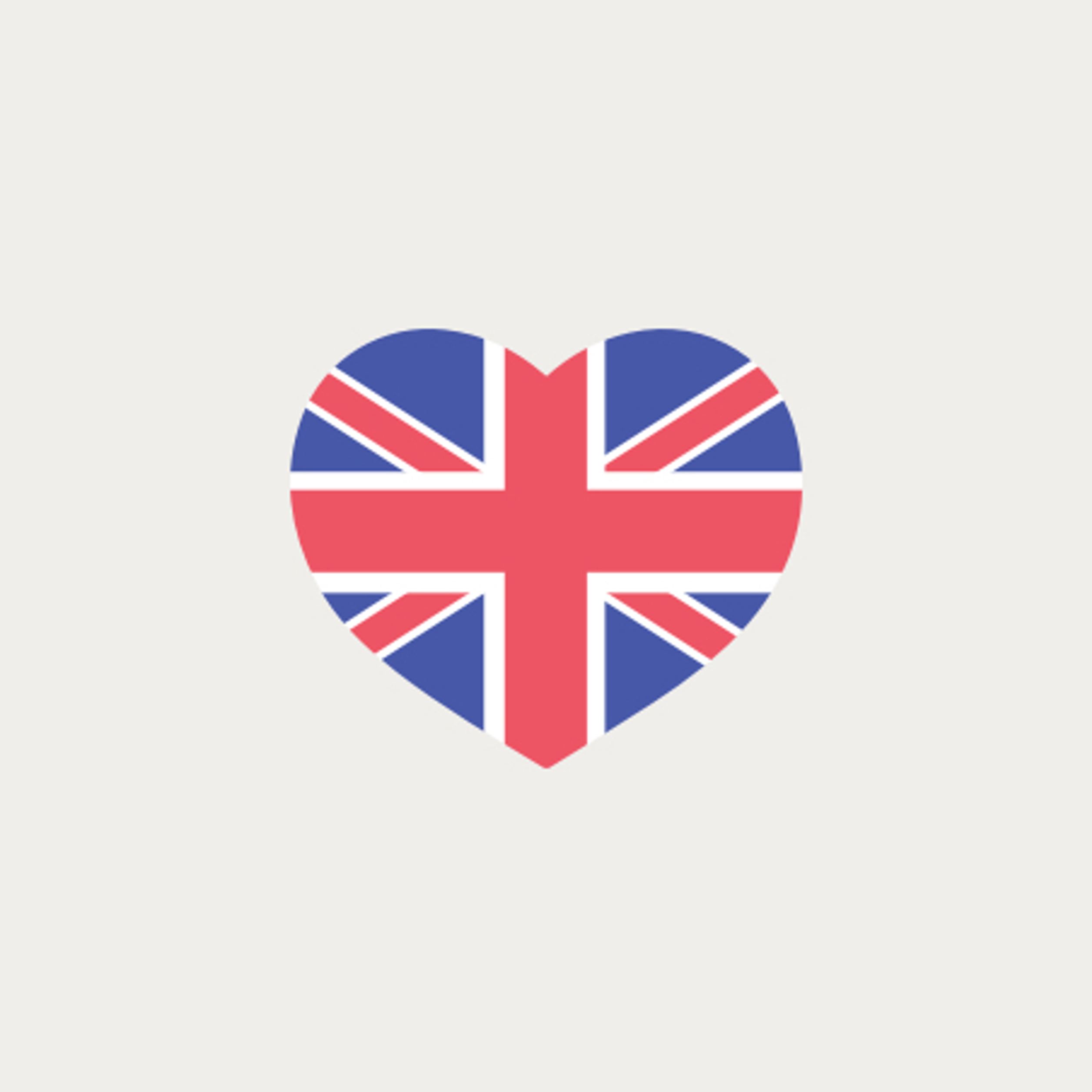 Herzförmiges Symbol mit dem Design der britischen Flagge, das Verbindung und Liebe zu Großbritannien ausdrückt.