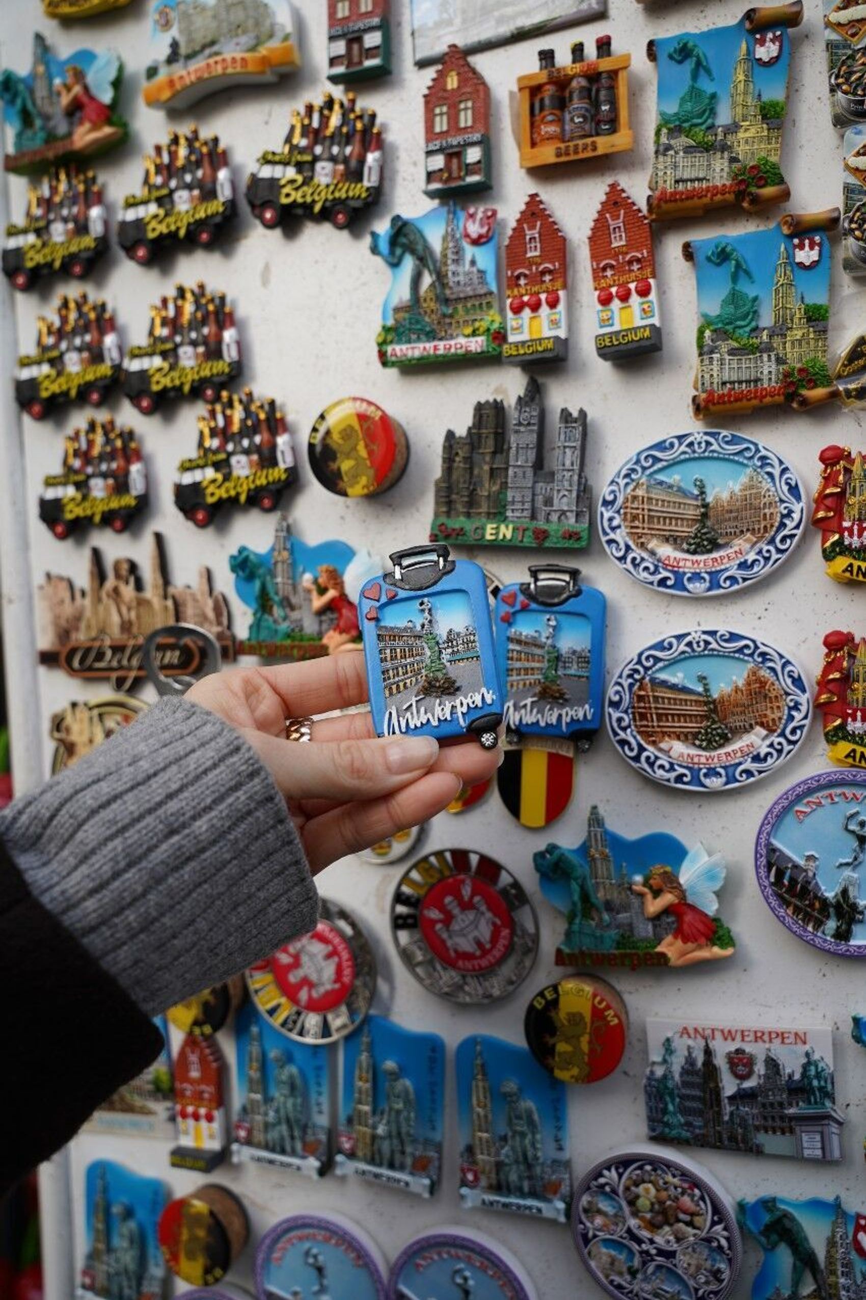 Hotel Antwerpen Motel One Souvenirs zum Mitnehmen Magnete