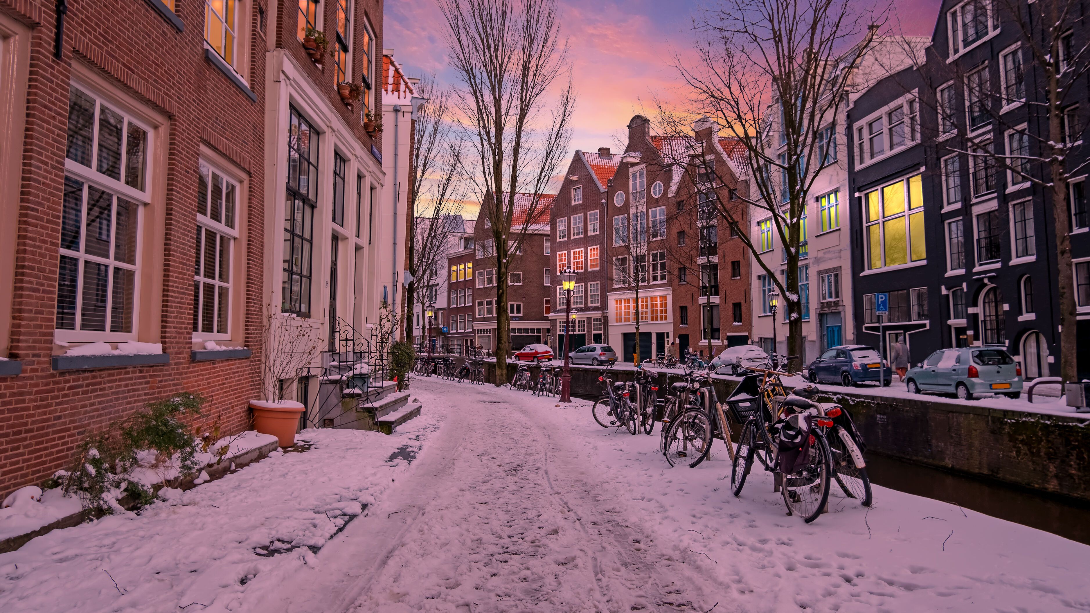 Motel One Amsterdam Bikes Winter Snow Calmcation 