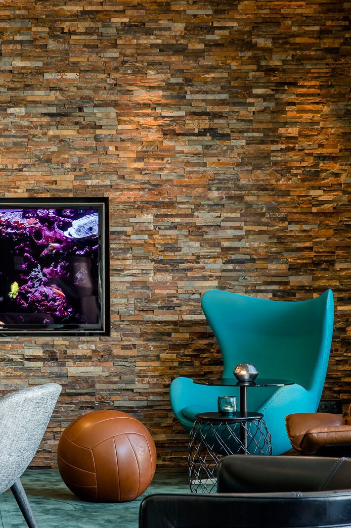 hotel Munich Garching Motel One lounge with TV