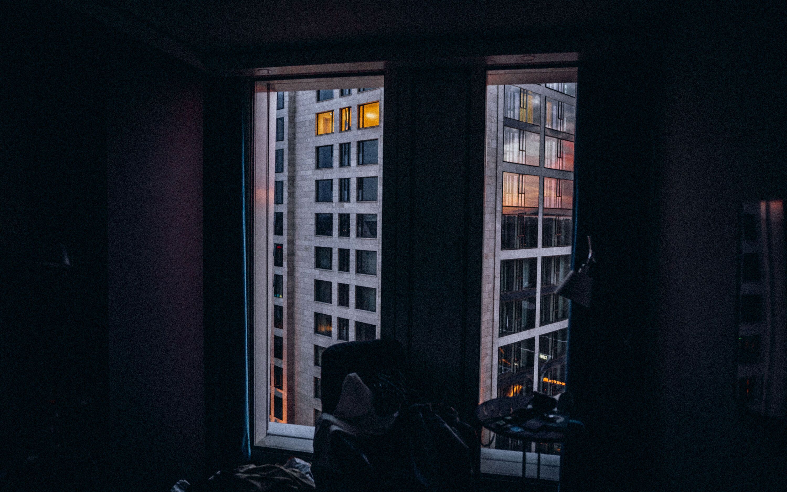The Cloud One New York Downtown Blick aus dem Zimmer hinaus auf ein Hochhaus