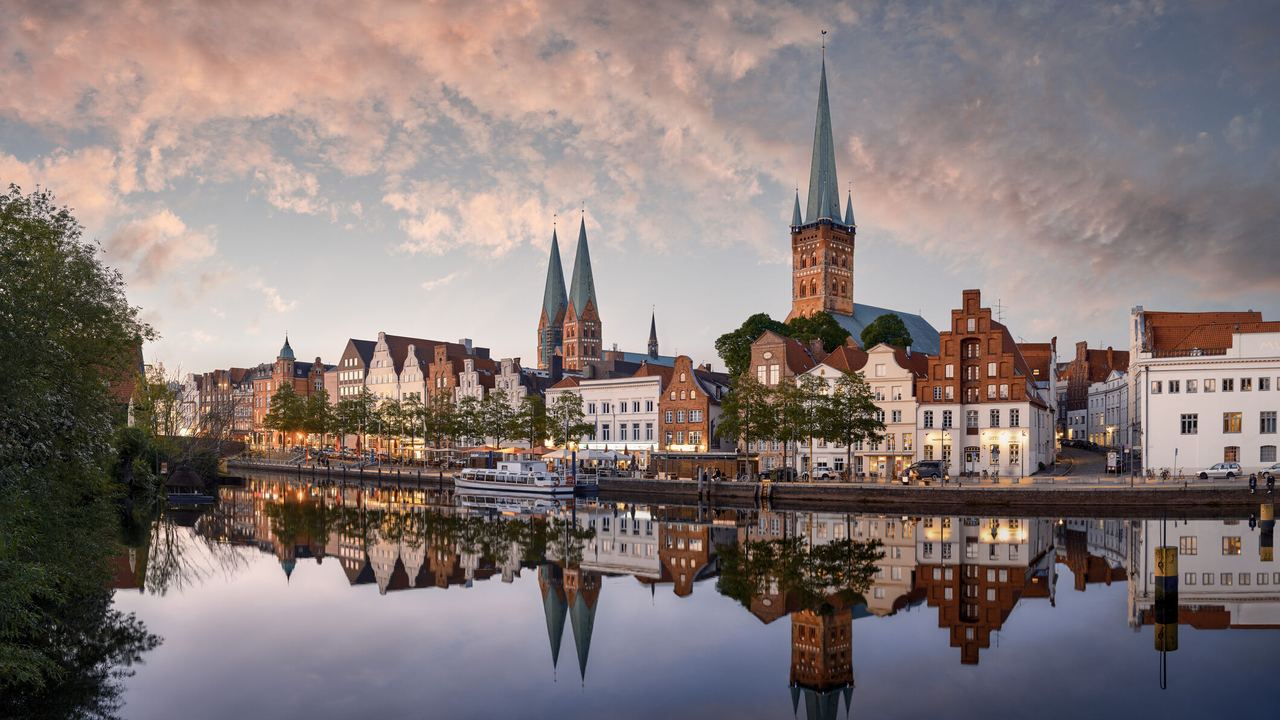 Motel One Lübeck Hafenstadt im Winter