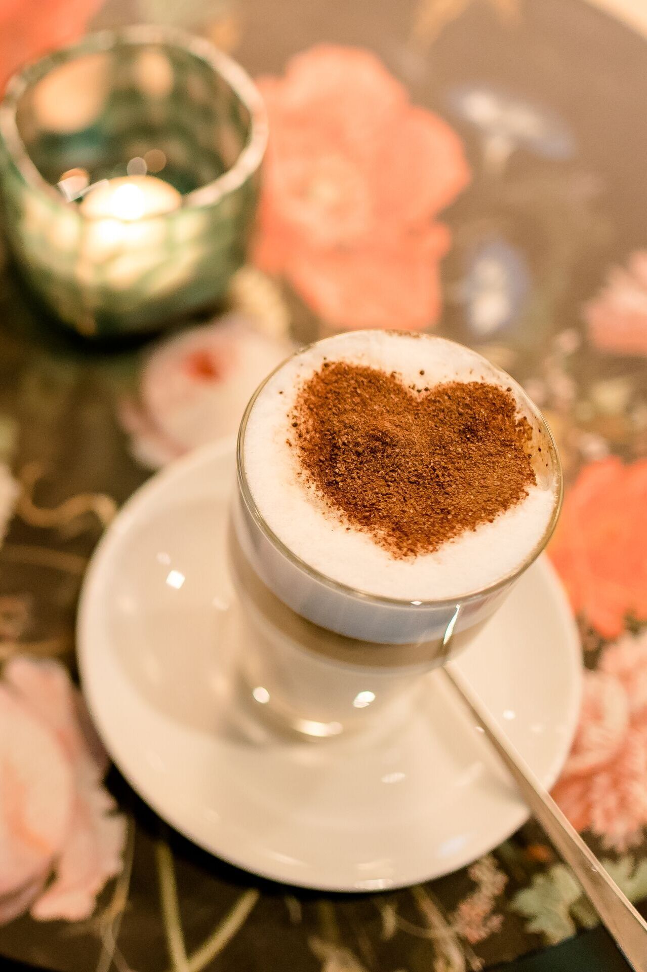 Valentinstag Hotel Motel One Urlaub Kaffee Herz
