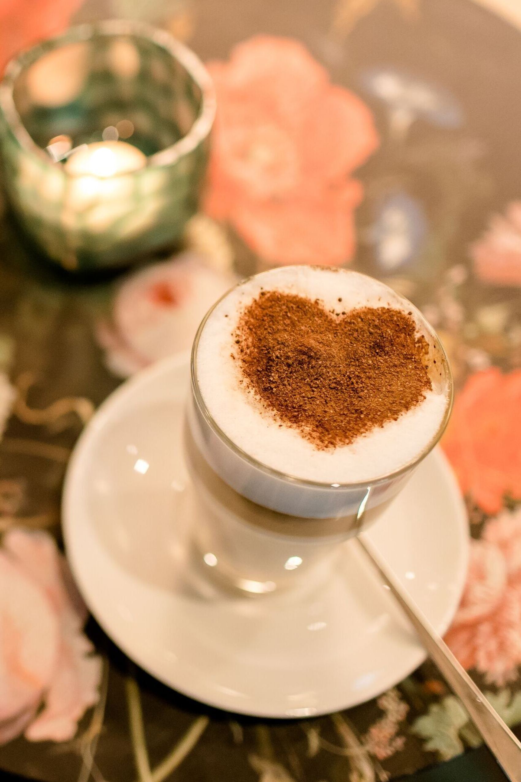 Valentinstag Hotel Motel One Urlaub Kaffee Herz