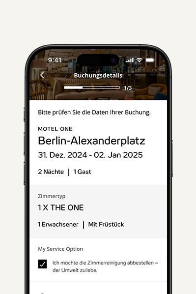 Buchungsdetails für Motel One Berlin-Alexanderplatz vom 31. Dez. 2024 bis 2. Jan. 2025, 2 Nächte, 1 Gast, Zimmertyp „THE ONE“, 1 Erwachsener mit Frühstück, Zimmerreinigung abbestellt aus Umweltgründen.