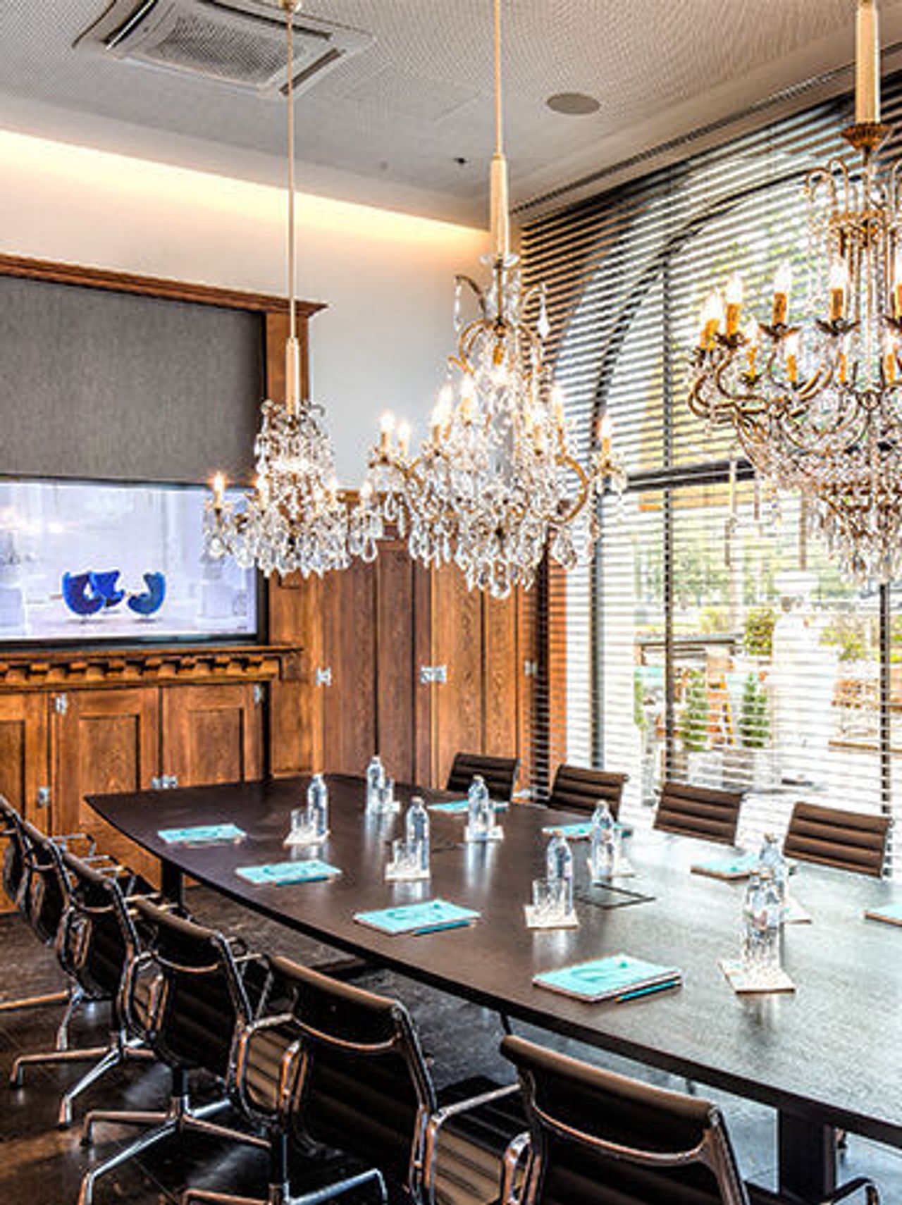 designhotel Vienna State Opera Motel One cconference room designhotel Vienna State Opera Motel One cconference room