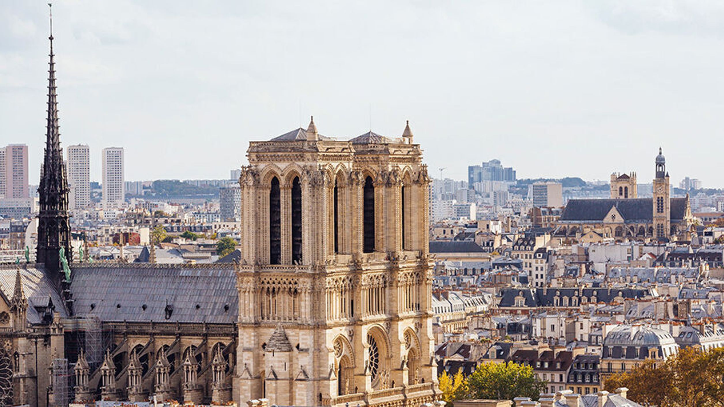 Cafés und Croissants in Paris - romantischer Citytrip in Frankreich