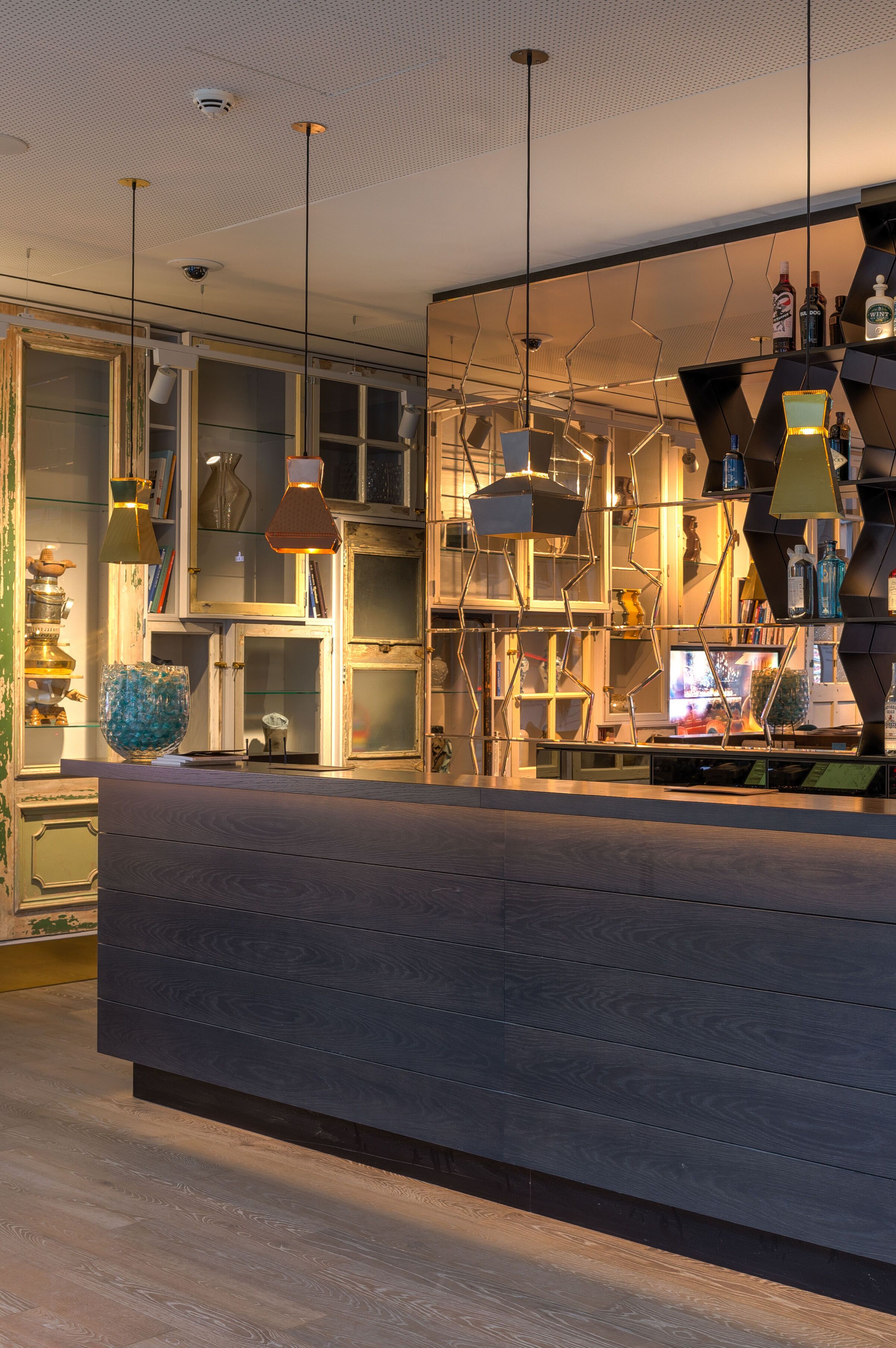 Hotel Amsterdam-Waterlooplein Motel One Rezeption