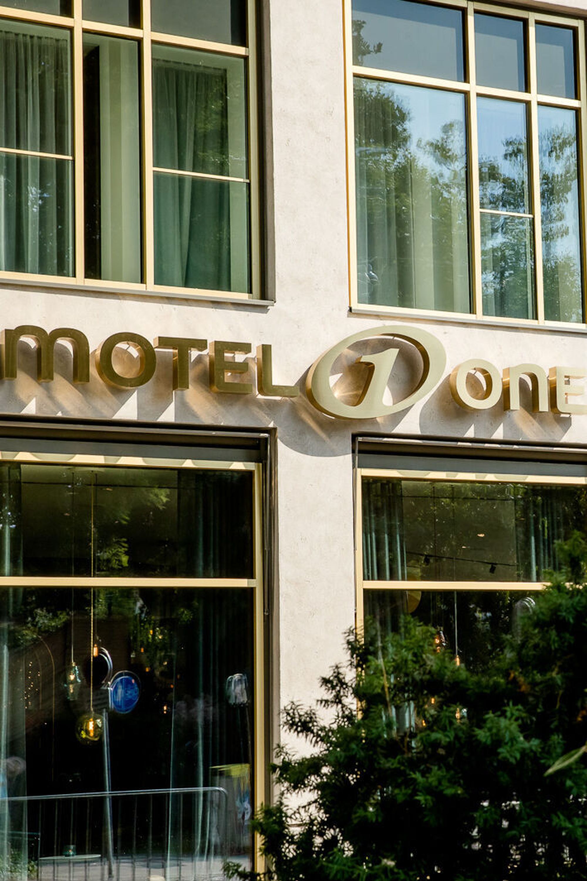 Motel One Graz facade