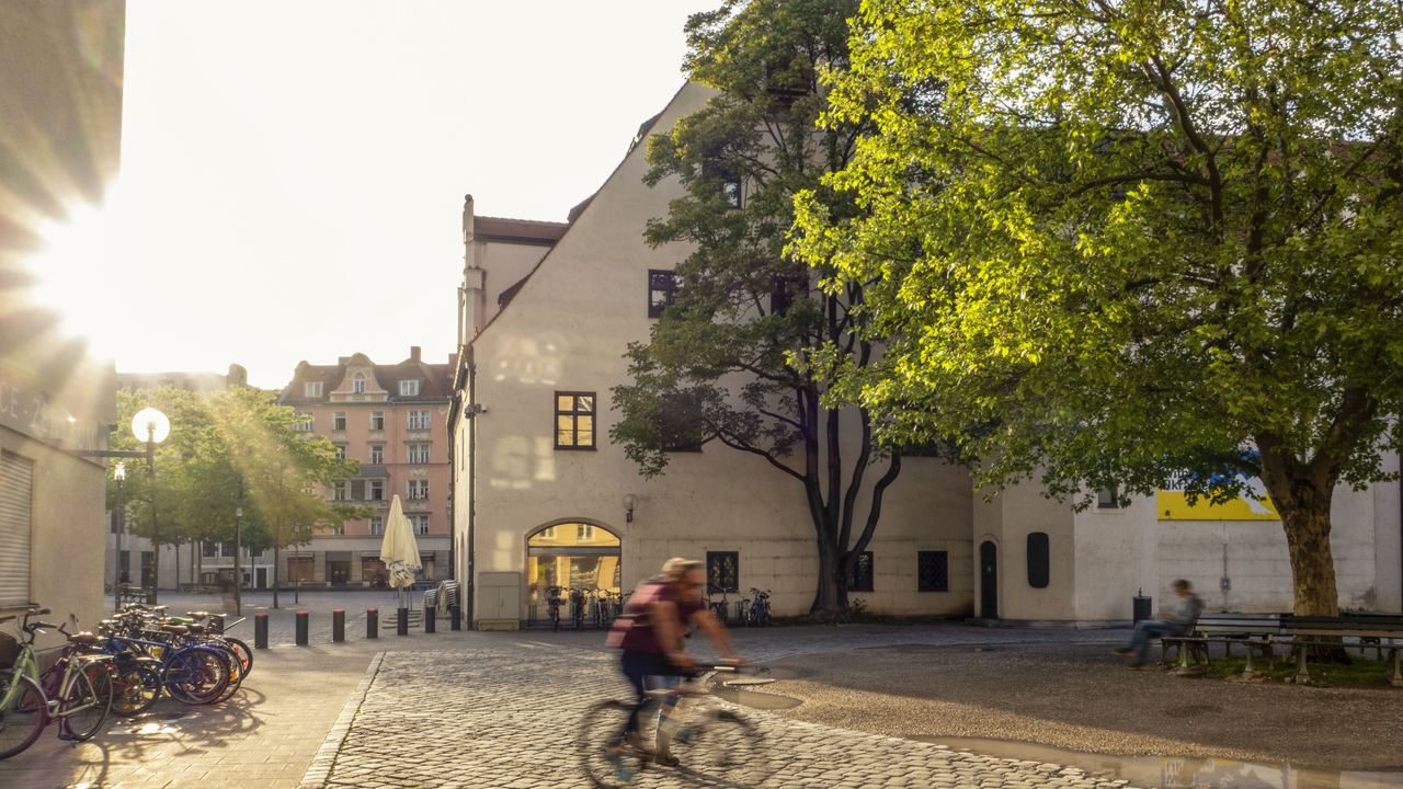 Altstadt mit Viktualienmarkt in München – Städtereise in Bayern