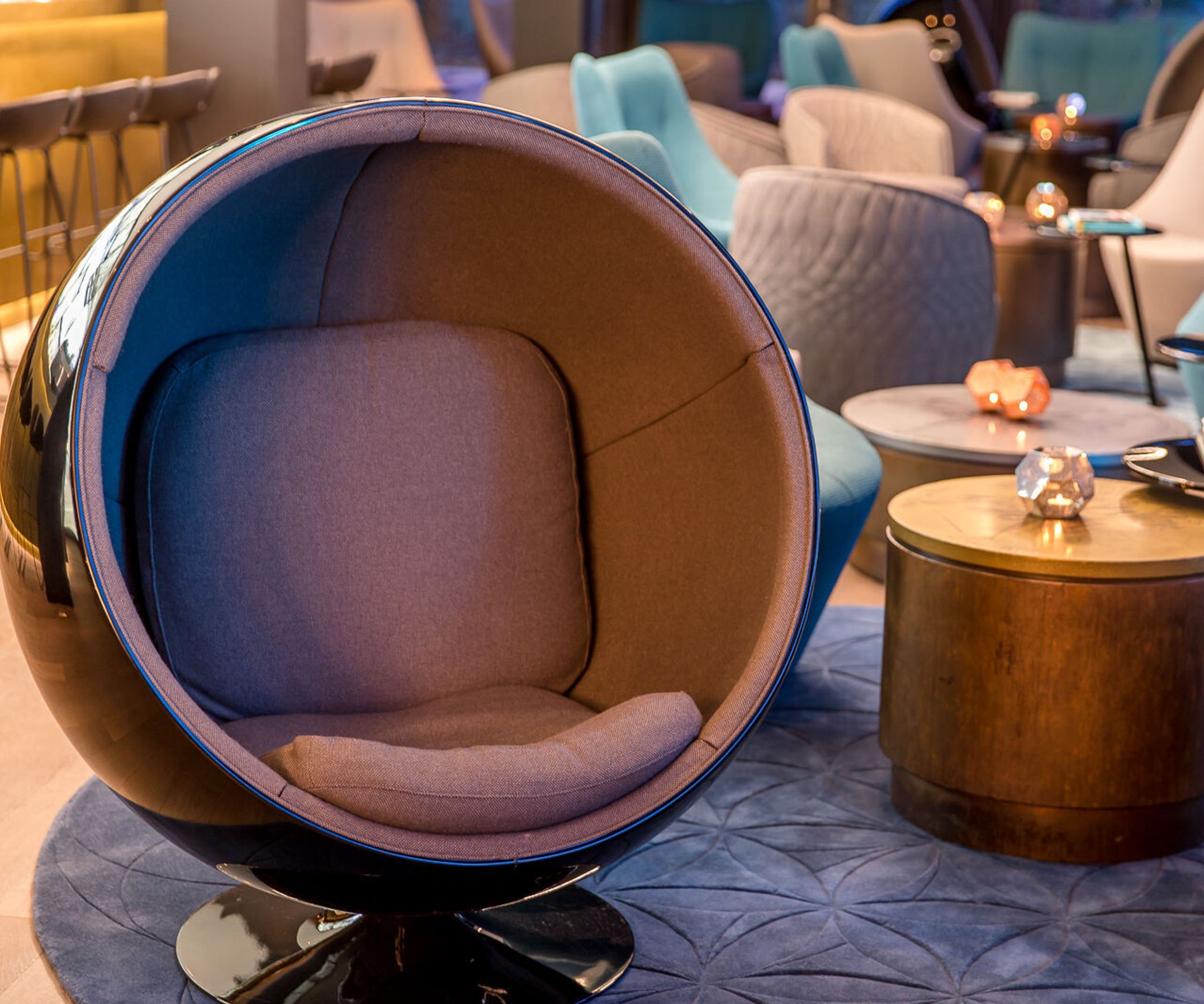 Designhotel München Olympia Gate Motel One Sessel in Lounge